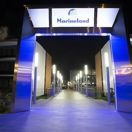 Marineland Szálloda 3*